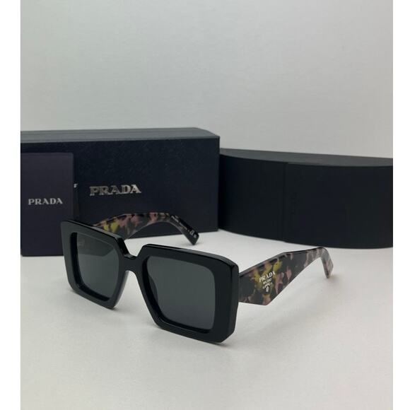 NEW Prada PR23YS Square Sunglasses in Black - Picture 1 of 8